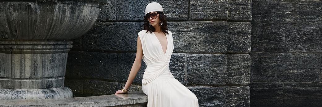 Club L London Banner